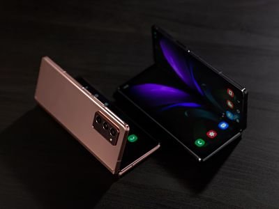 Galaxy Z Fold2 Foldable opt
